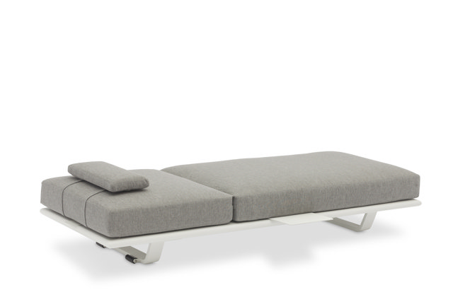 STAY FLEX enkel solstol vit ram + kudde askgrå