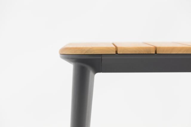 STAY NATURAL Teak Table